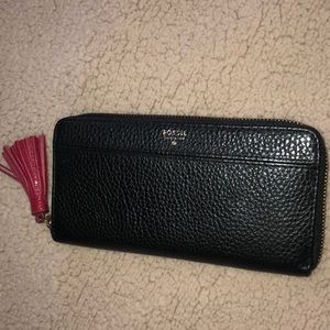 Fossil wallet